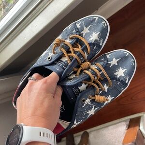 Patriotic Sperry's